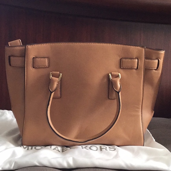 Michael Kors Hamilton Traveler Tote